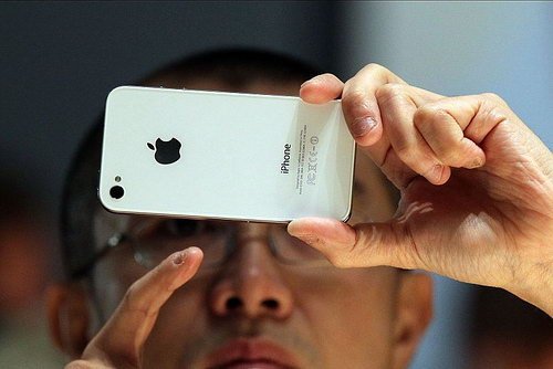 苹果、三星、HTC...智能手机们该如何活下去？