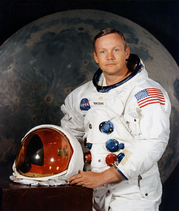人类登月第一人，荣誉背后归于平静：尼尔·奥尔登·阿姆斯特朗生平