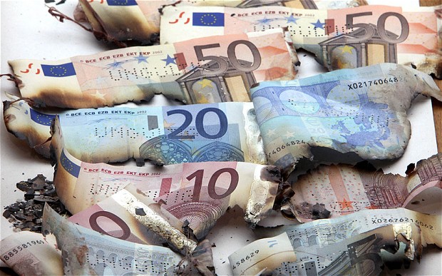 欧洲卷入新一轮的货币战争，全球陷于世界性货币危机的边缘
